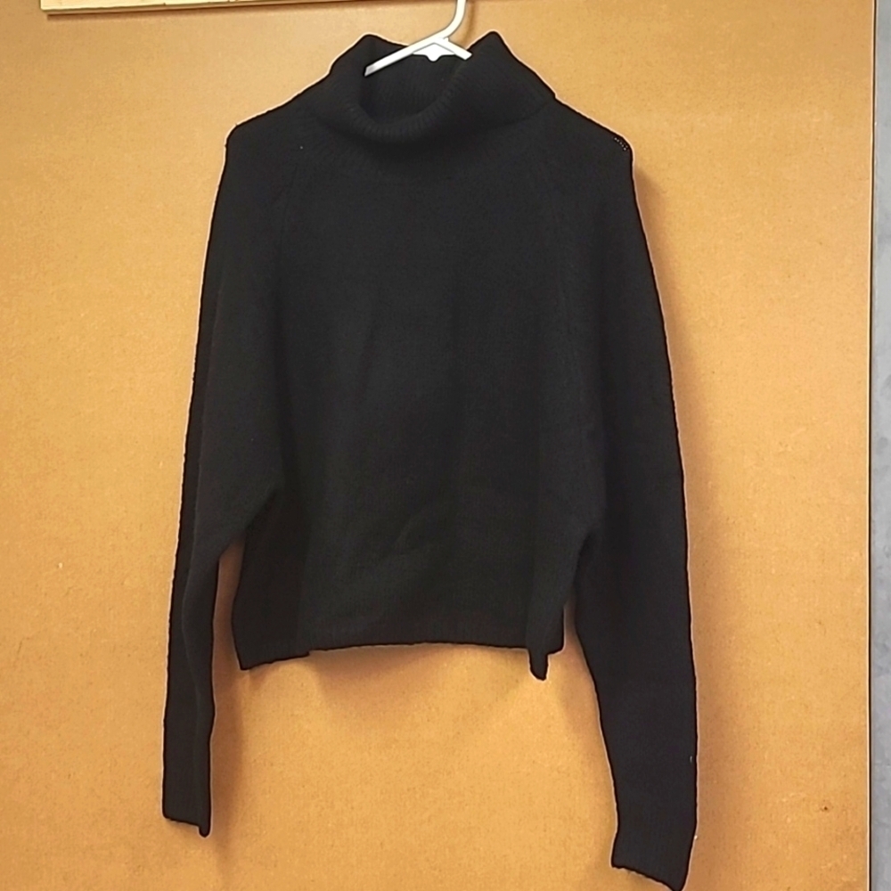 Design Lab Size S Black Cropped Mock Neck Knit Sweater